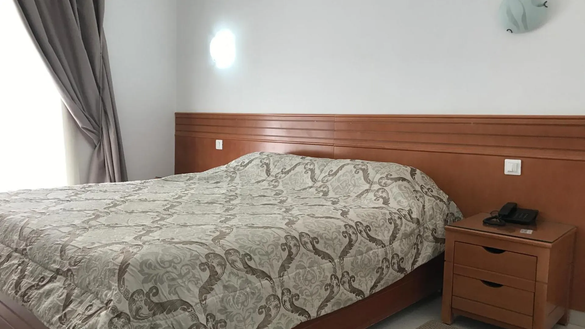 Hotel Al Karmel Tunis