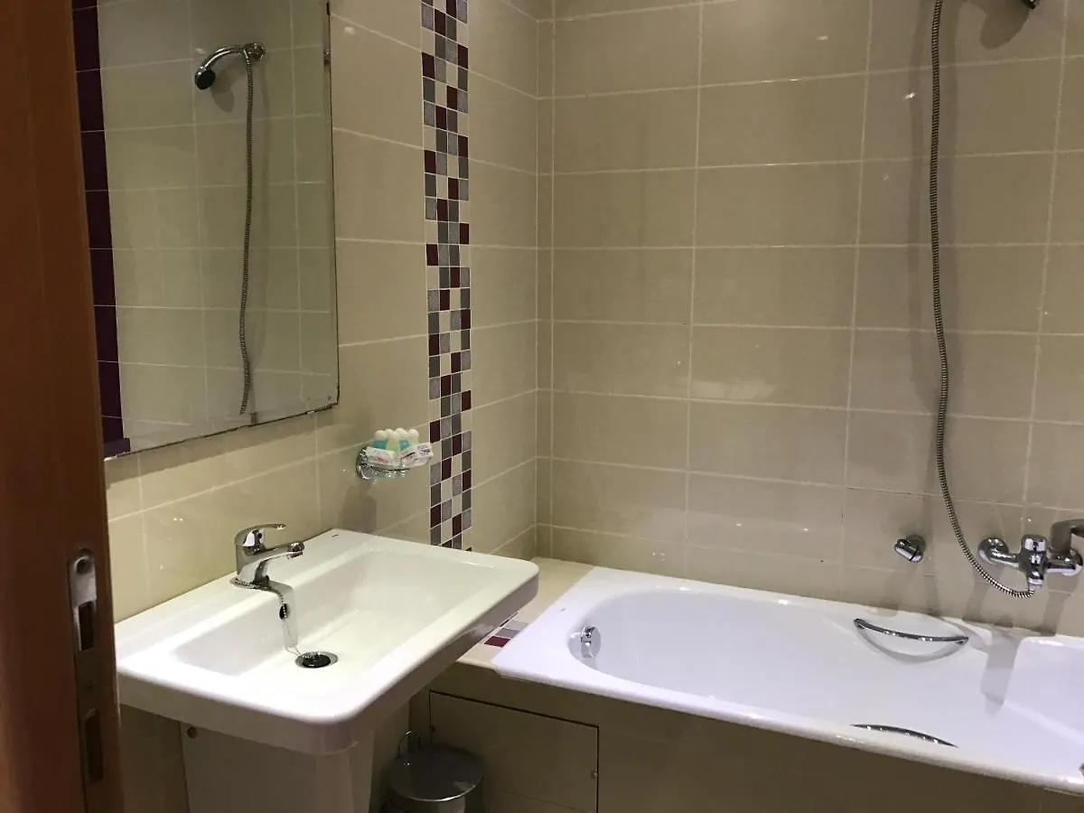Hotel Al Karmel تونس