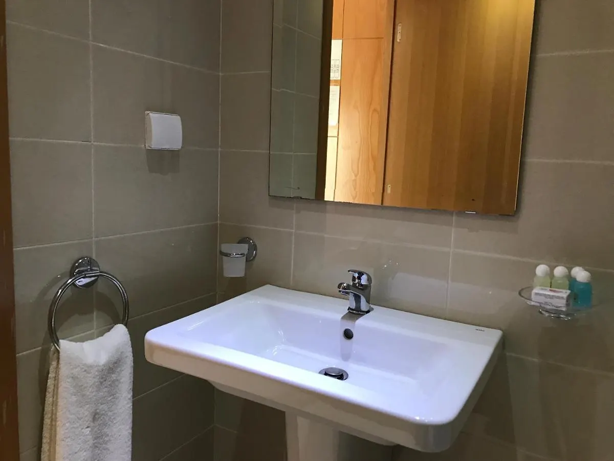 Hotel Al Karmel تونس